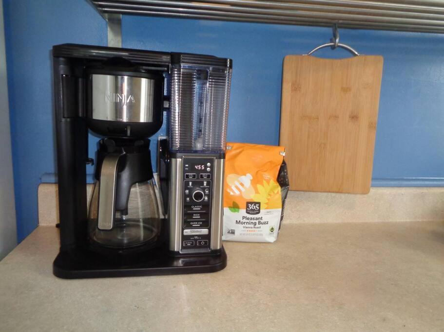 Apartamento East End. Walk To Food, Beer And Downtown Fun. Portland