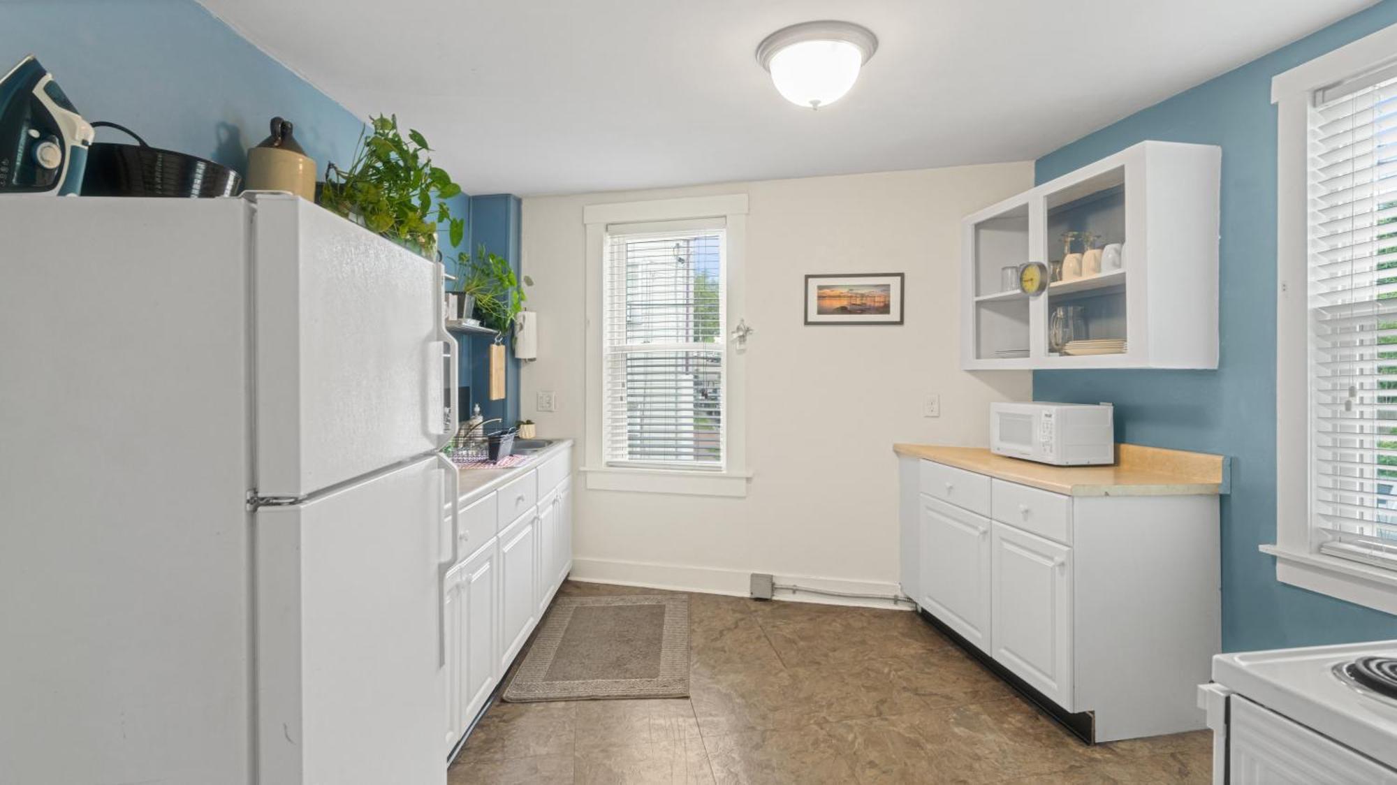 East End. Walk To Food, Beer And Downtown Fun. Apartamento